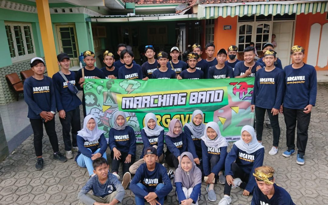 MARCHING BAND ARGAVILL