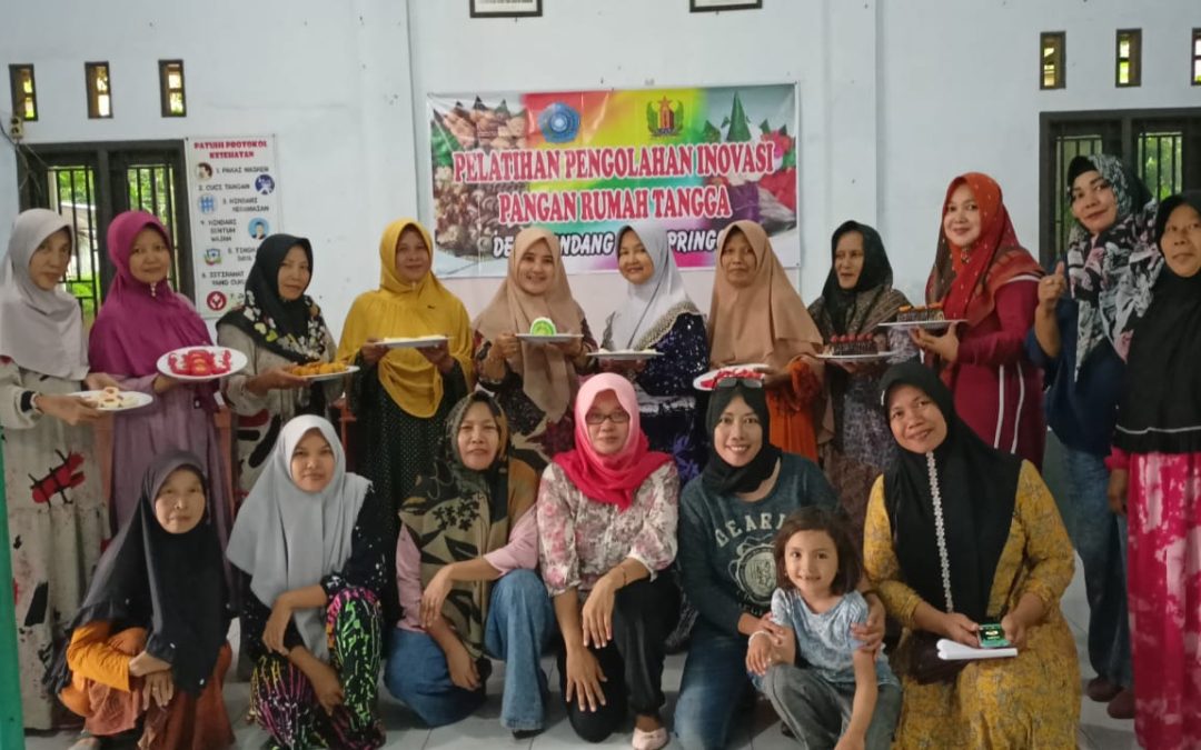 Pelatihan Ibu – Ibu PKK Desa Gondang