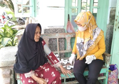 Posbindu Lansia RT 04 dan RT 05 Desa Gondang